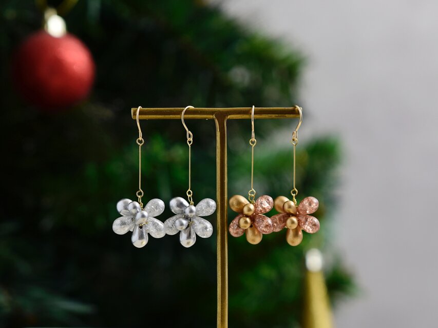 クリスマス限定【14kgf ピアス】オーナメント ブロンズ（コッパー、ゴールド）色／シルバー色
