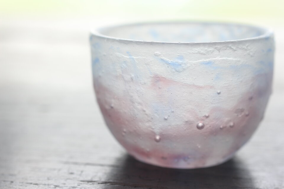 ガラス 溶かし込みぐい吞み 其の漆