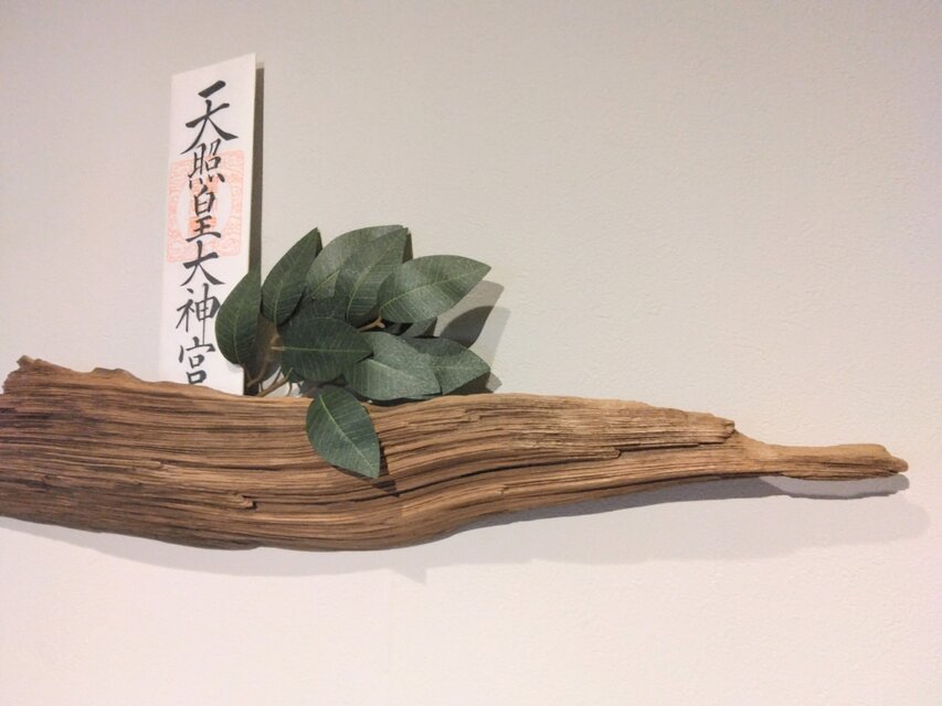 神代杉の壁掛け 　ミニ神棚・御札・ドライフラワー・壁掛け・ウォールデコ
