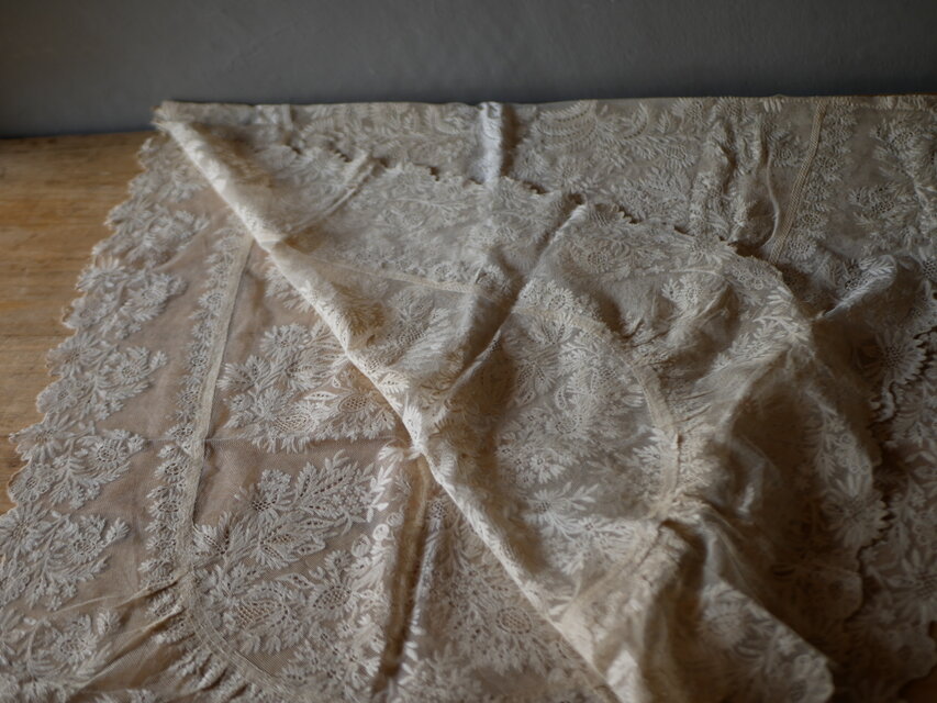 フランス　アンティーク　レース　テーブルクロス アンティークレース テーブルクロス フランスアンティーク