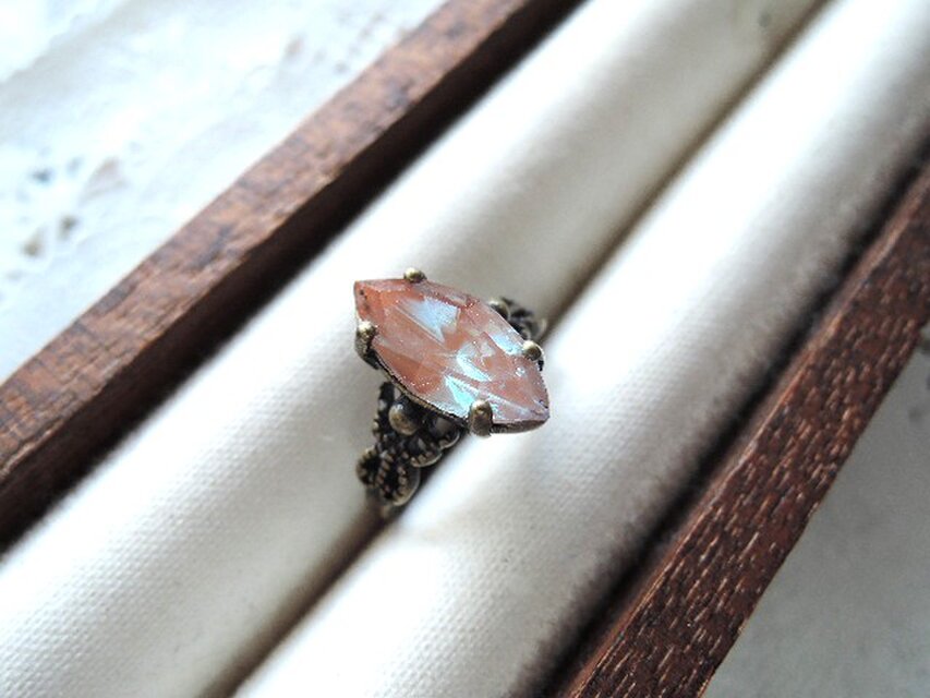 ヴィンテージサフィレット　マーキス　リング ヴィンテージサフィレット マーキス リング - メルカリ