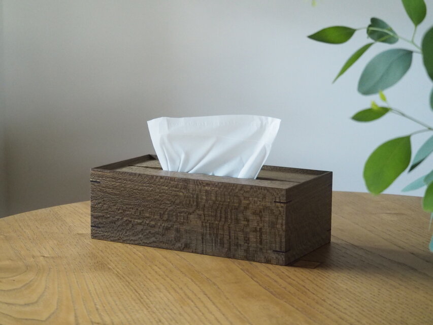 木のティッシュケース　神代ニレ