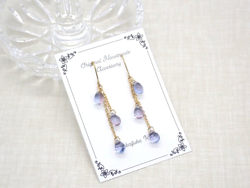 しずくビーズピアス／イヤリング【ミックスライトパープル】