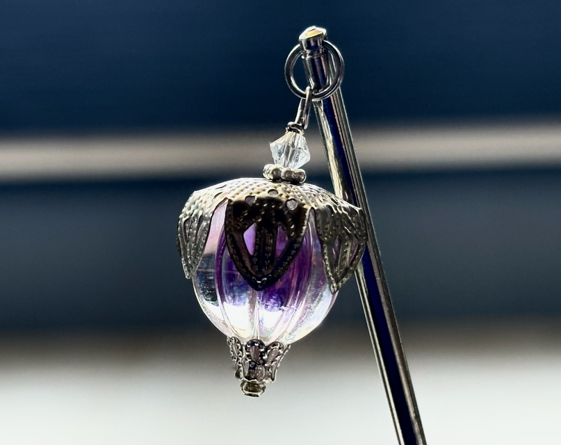 かんざし 鬼灯の様な紫とクリアカラーの2トーンカラービーズ 一