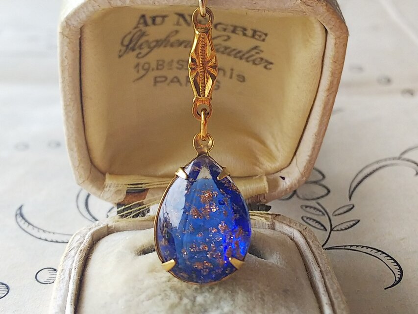 ヴィンテージ　七夕を想う 夜空のようなサファイアBlue ネックレス