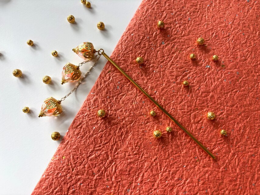 かんざし 鬼灯の様なオレンジとクリアカラーの2トーンカラービーズ3