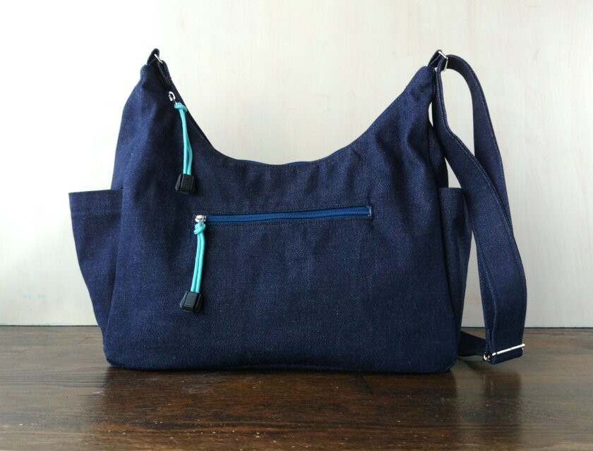 【一点物】デニムのショルダーバッグ  ネイビー