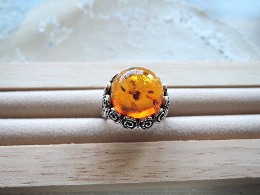 1407）天然琥珀バルティックアンバーラウンドカボション14mmローズ