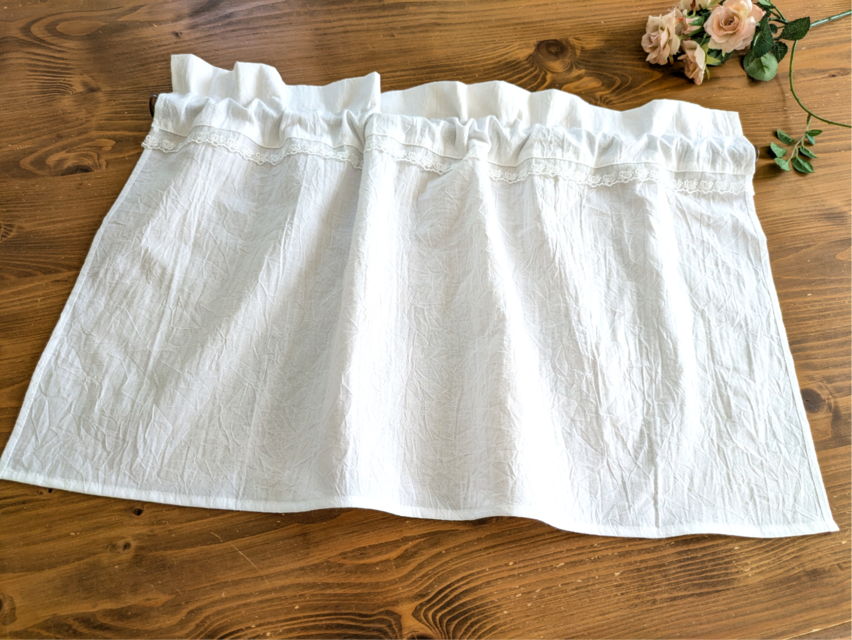 ホワイトコットン♪ カフェカーテン シンプル バラのレース付き