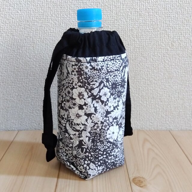 リバティ　保温・保冷！！洗える　ペットボトルカバー　パトリックゴードン　ブラック系　　299