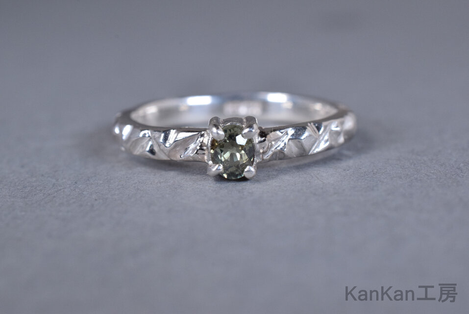 タンザニア産アレキサンドライトのリング