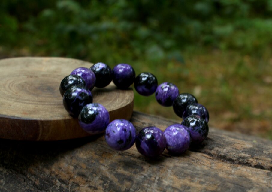 チャロアイトAA級　14mm　環境の変化の時に、好奇を逃さない為に。