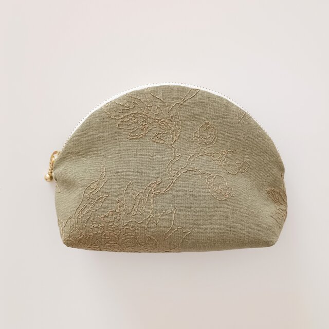 半月ポーチ ボタニカル柄 カーキ ステッチ刺繍 20cmファスナー ハンドメイド