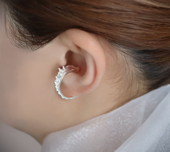 龍の囁きSV925イヤーカフ 片耳用 ２way軽量