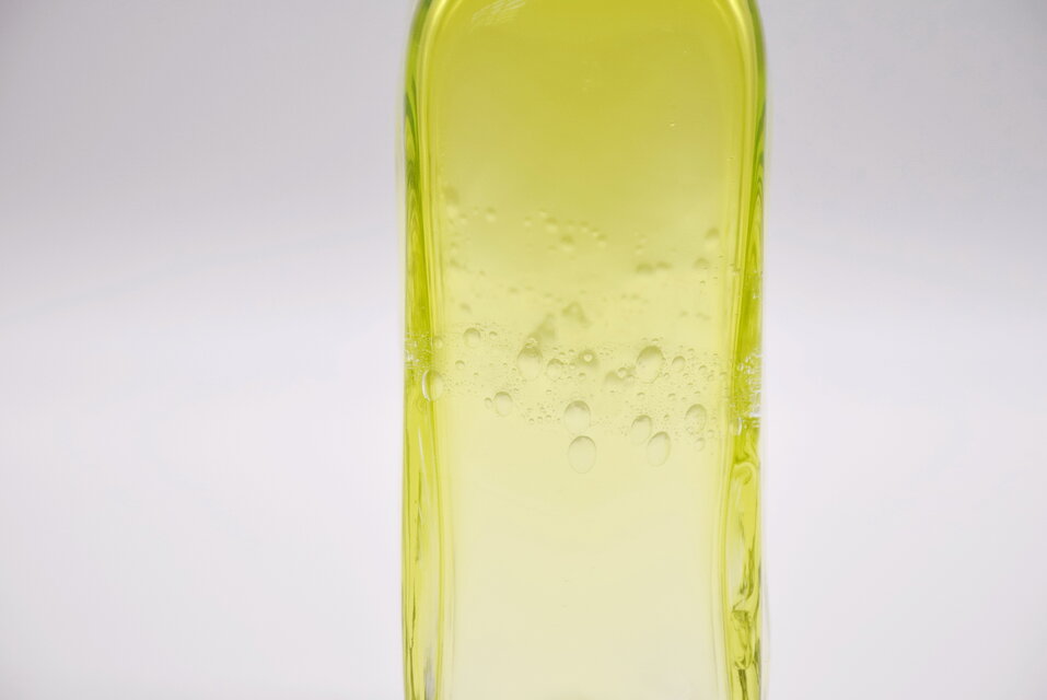 四角い花瓶~lungo ライム~ | iichi 日々の暮らしを心地よくする