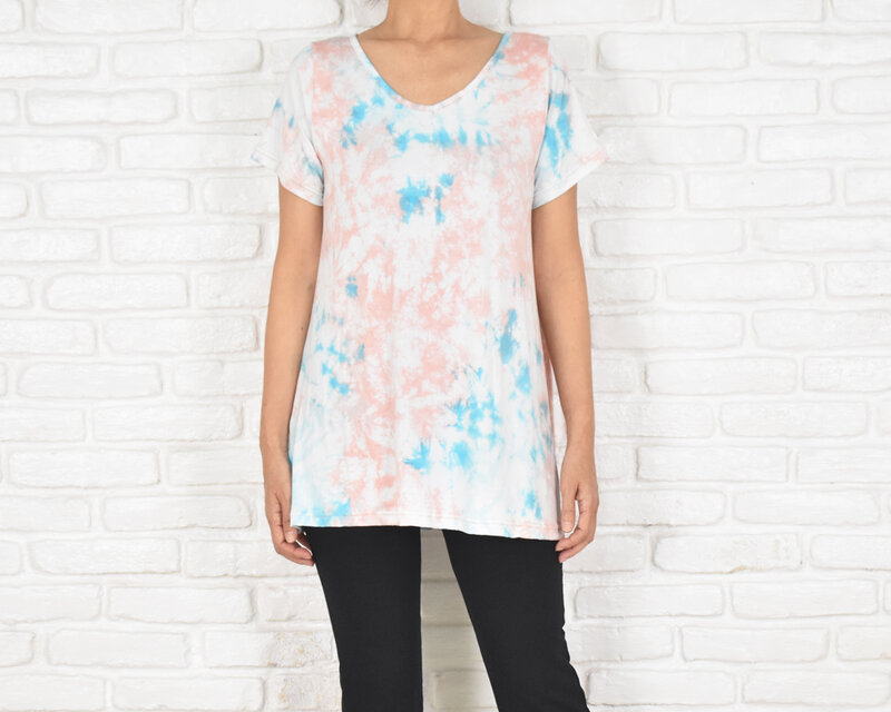 夏の新作！ムラ染めストレッチVネックTシャツ　＜ブルーピンク＞