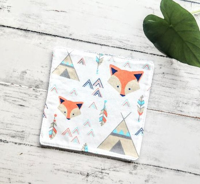 キツネ　タオルハンカチ　15cm角　コットン　マイクロファイバー　名入れ