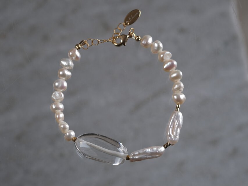 Ýmsar ferskvatnsperlur bracelet　淡水バロックパール＆天然石クオーツ　ブレスレット
