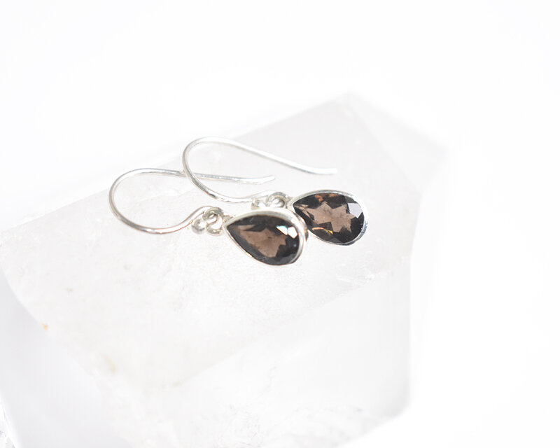 SJX ー FUNKY STUD PIERCED EARRING ー – GINZA SIX | GSIX
