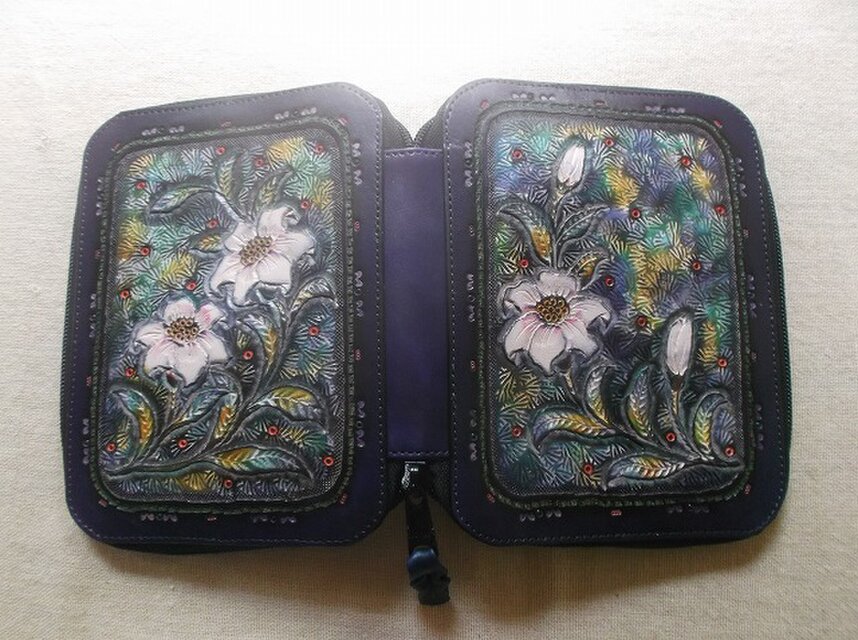 レザーブックカバー ラウンドファスナータイプ 文庫サイズ | iichi