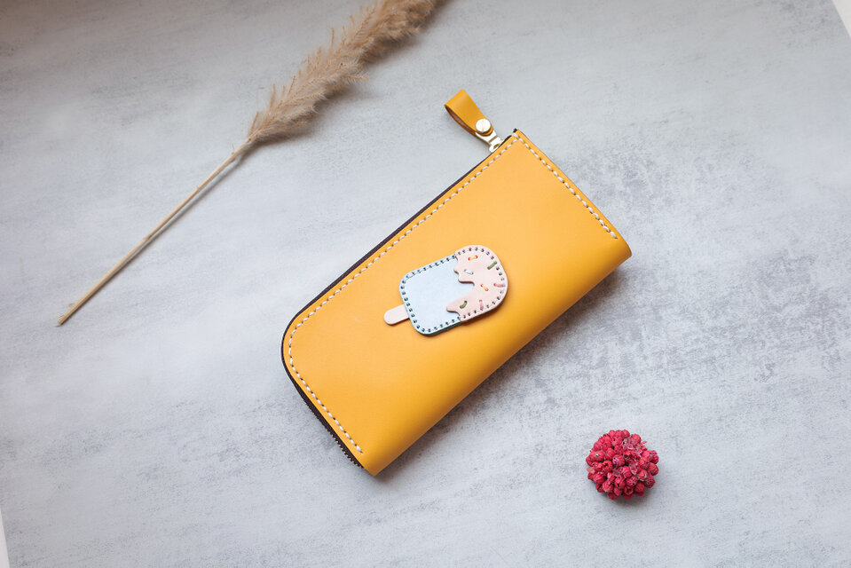 清涼感満載！立体モチーフ付きL字ファスナー長財布