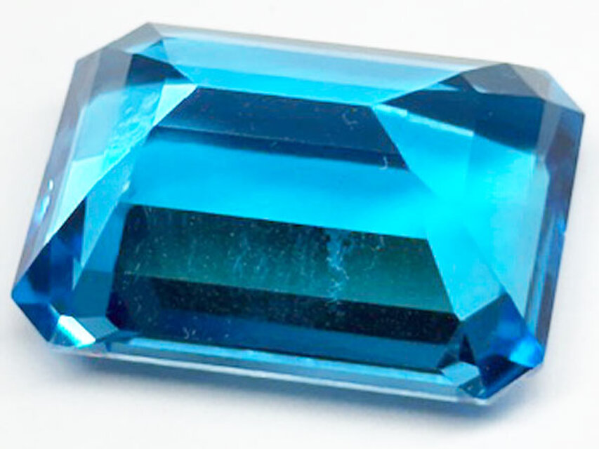 スイスブルートパーズ ルース 天然石 11月誕生石 2025070801