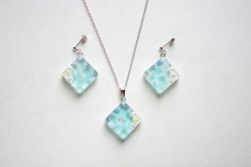 青山葵/レジンピアス20点 青山葵/レジンピアス20点 青山葵/レジンピアス20点