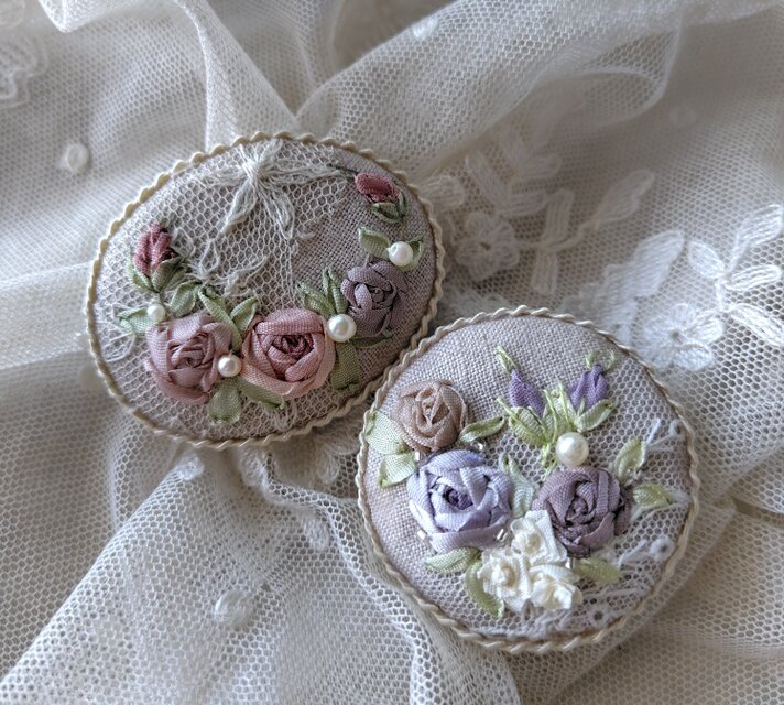 リボン刺繍*アンティークレース*薔薇*ブローチ*p | iichi 日々の暮らし