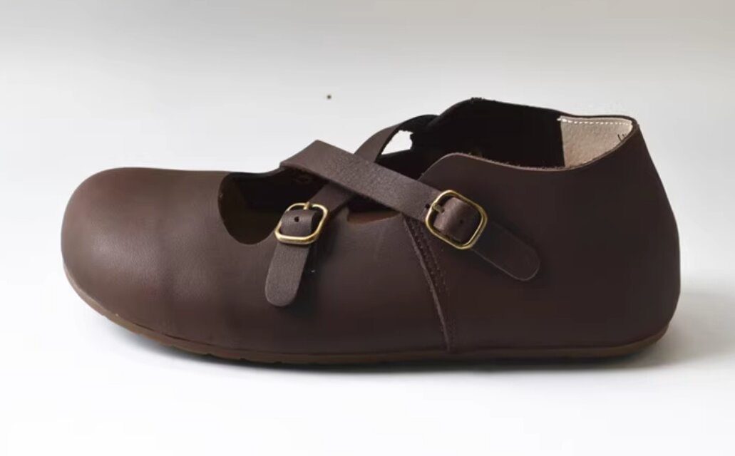 loints 　牛革 クロスストラップシューズ　38 loints 牛革 クロスストラップシューズ 38Ω