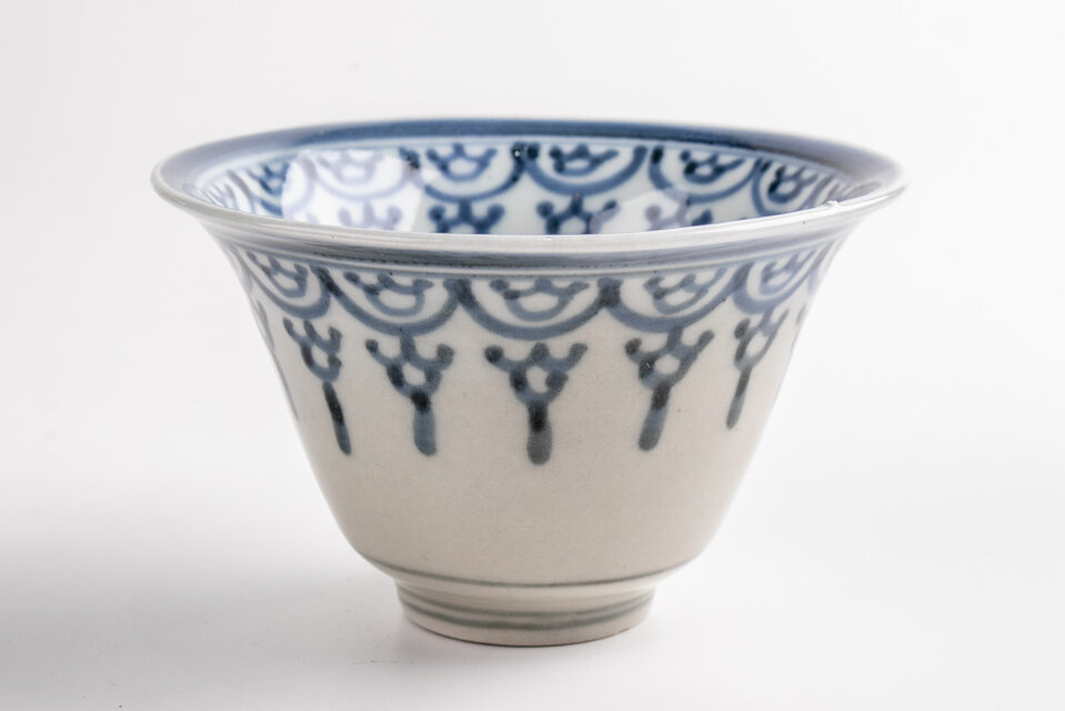 古伊万里 染付瓔珞文 向付 1客 江戸後期 E233A　個体A