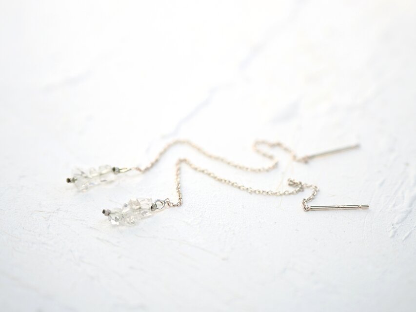 -Herkimer diamond- american pierce