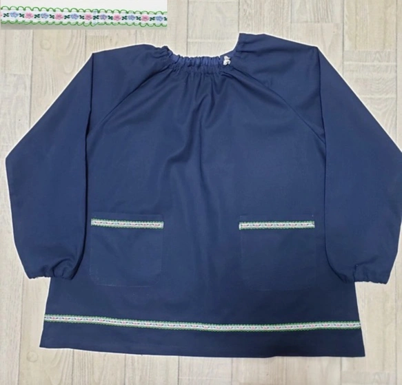 【80～160】①グリーン 花柄 リボンライン ネイビー 長袖スモック 着丈延長可 スモッグ