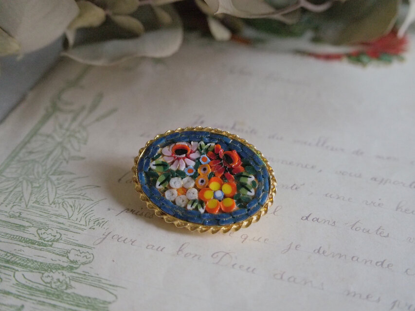 イタリアヴィンテージ マイクロモザイクブローチ ブルー 星