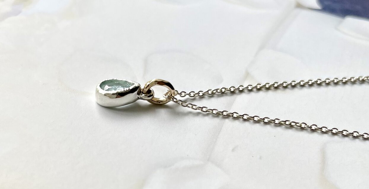 Pt ペアシェイプアクアマリンダイアモンド　ペンダントトップ PT 0.8ct アクアマリンペンダント ネックレス ペアシェイプ