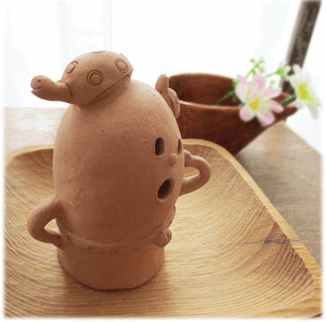 ハニワちゃん】と亀の親子 | iichi 日々の暮らしを心地よくする