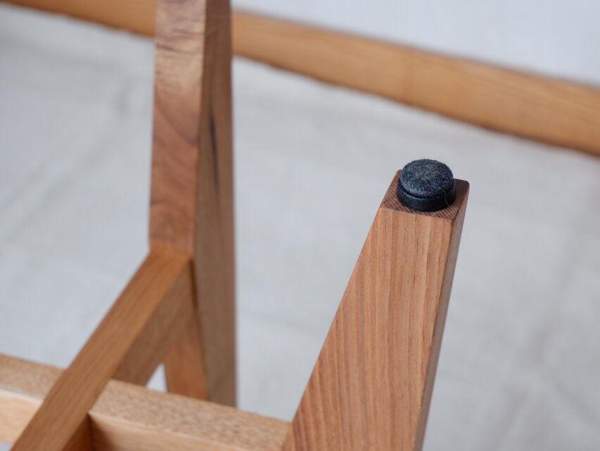 楓の丸座のスツール | iichi 日々の暮らしを心地よくするハンドメイド