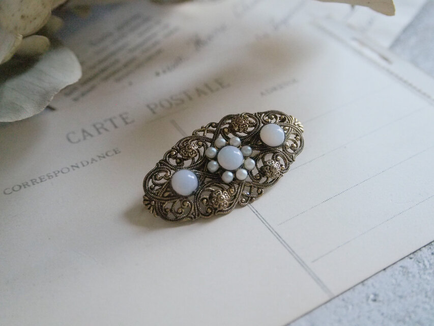 イギリス アンティーク ハンドメイド ブラウス ミルクガラスと