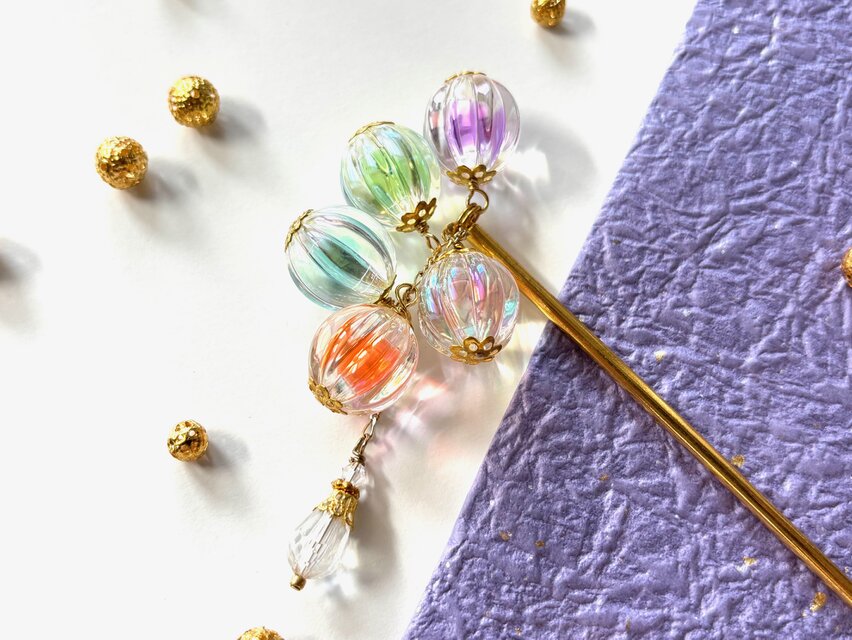 かんざし　飴玉の様な２トーンカラービーズ　カラフル　一本挿し　一本簪　涼しげ　夏　和風　オレンジ　青　緑　紫