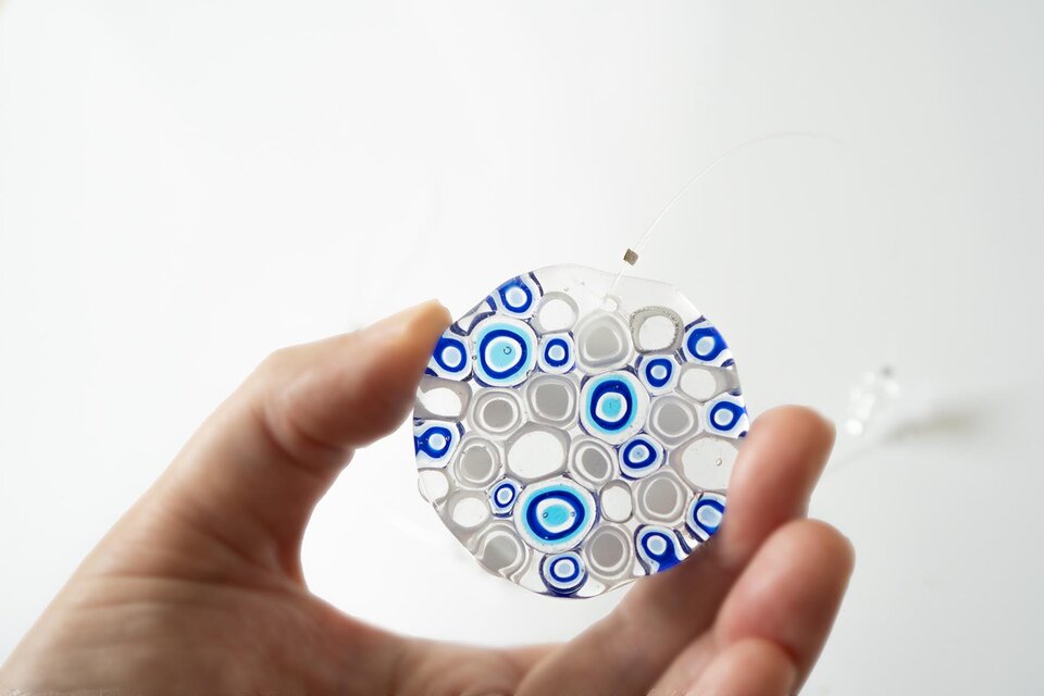 『青白のマル』ヴェネチアンガラス　サンキャッチャー