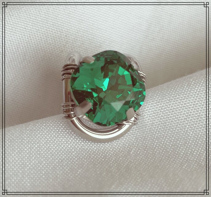 大粒スワロフスキーイヤーカフ【サージカルステンレス】 | iichi 日々