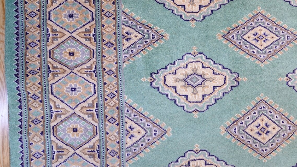 パキスタン絨毯 ラグ 200x136cm 軽くて畳める手織りラグ グリーン