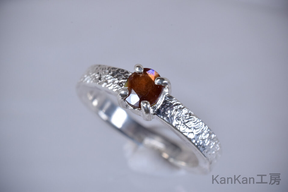 レインボーガーネットのリング