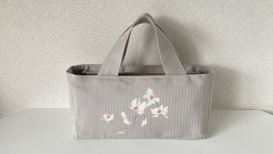 帯バッグ〜胡蝶蘭〜