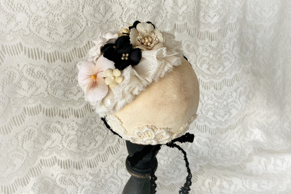 ドール用レースと染め花のスモールヘッドドレス(MLフリー・ビオラ