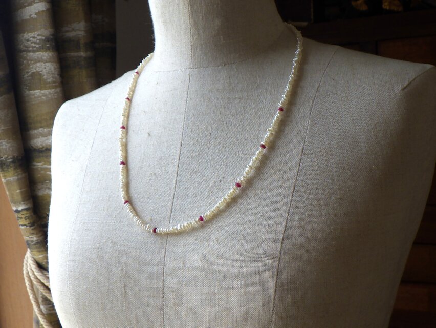 1点もの　あこや真珠ケシとルビーのネックレス