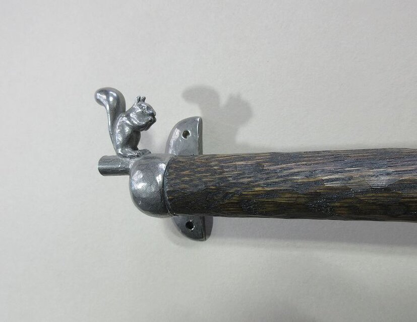 りすのいるタオル掛け（小Ⅱ）