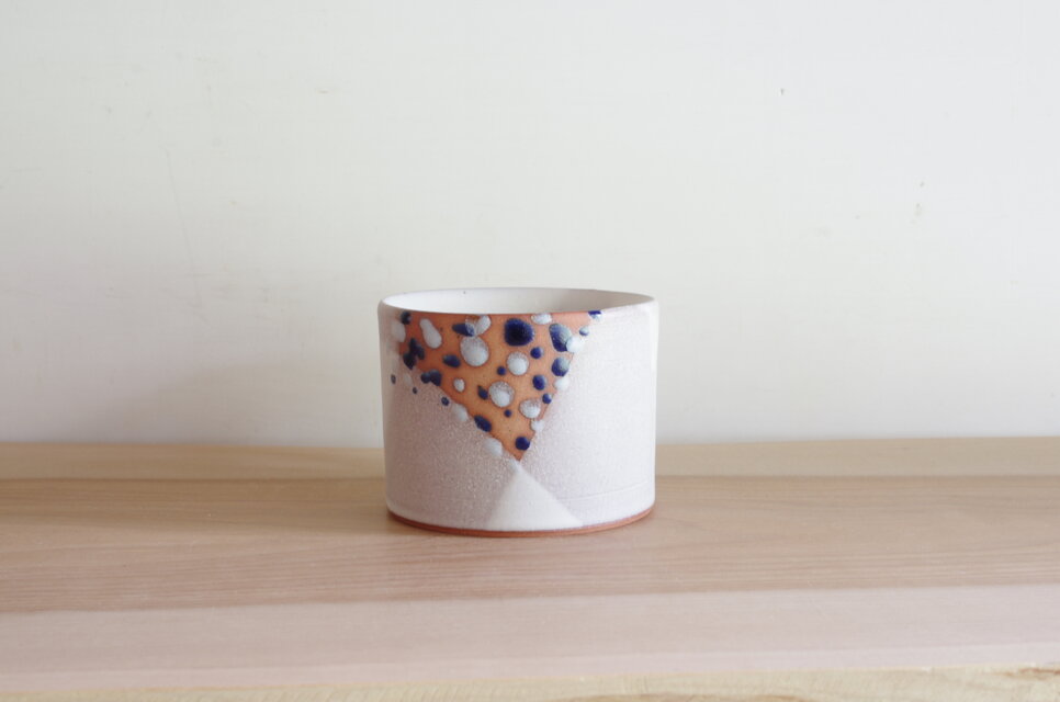 コーヒーカップ・layered・マット・白＆ドット