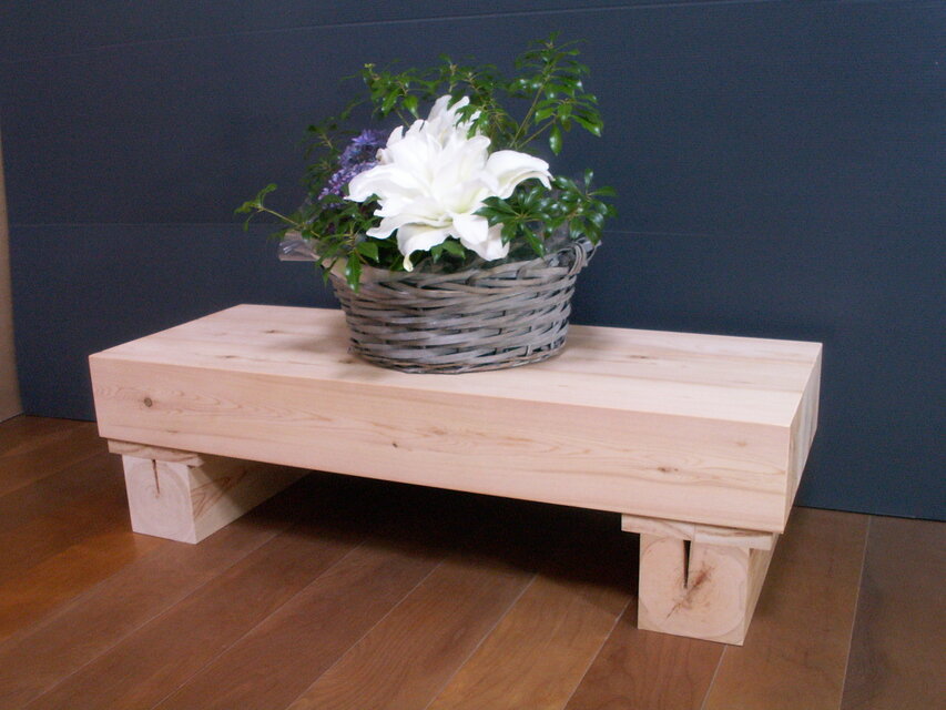 ○国産ヒノキ 木製 頑丈なローテーブル 飾り台 踏み台 観葉植物ラック