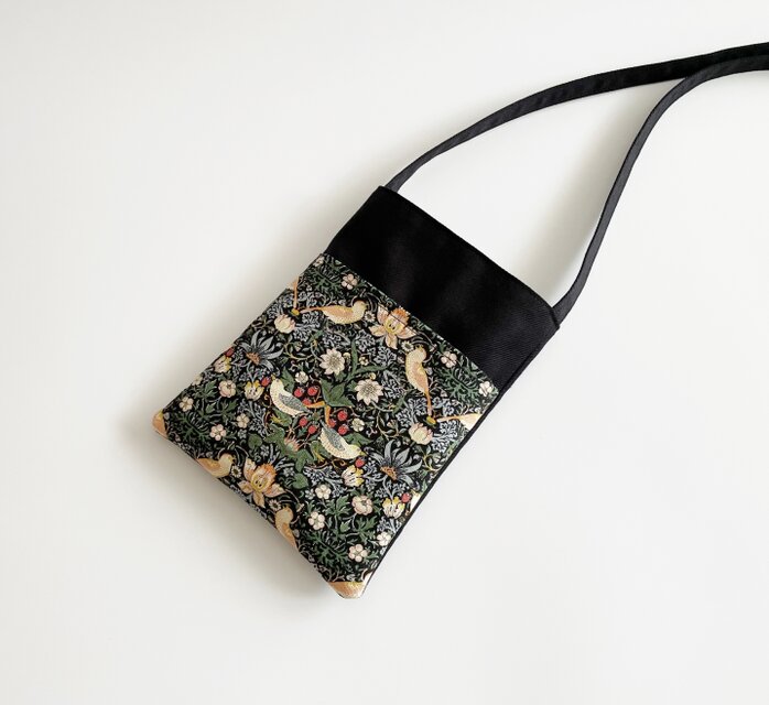 moda社モリスコレクション生地ショルダーストラップ ショルダー紐 背面ファスナーポケット付き モリスコレクション しずく型 ワン