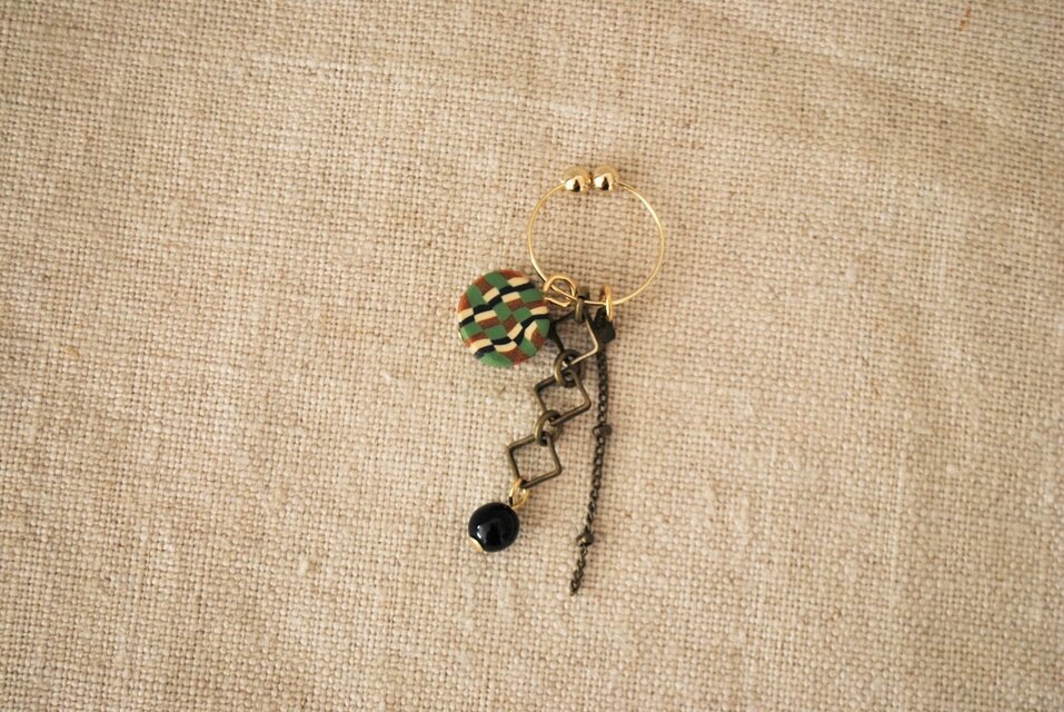 片耳イヤリング　13